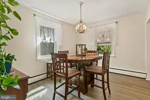 117 W Wayne Ave, Aldan, PA 19018 - Photo 8