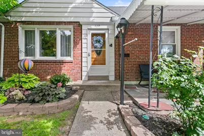 117 W Wayne Avenue, Aldan, PA 19018 - Photo 4