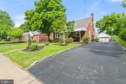 117 W Wayne Avenue, Aldan, PA 19018 - Photo 2