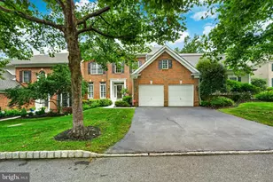 125 Camelot Ln, Newtown Square, PA 19073 - Photo 1