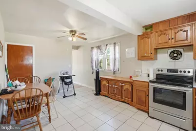 112 Meadowbrook Lane, Brookhaven, PA 19015 - Photo 6