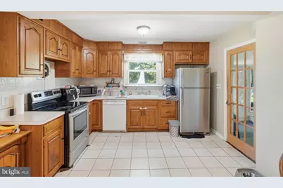 112 Meadowbrook Lane, Brookhaven, PA 19015 - Photo 8