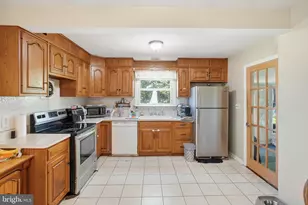 112 Meadowbrook Ln, Brookhaven, PA 19015 - Photo 8