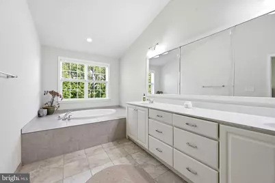 211 Corvus Circle #128, Media, PA 19063 - Photo 14