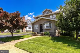 1015 Weller Ave, Havertown, PA 19083 - Photo 2