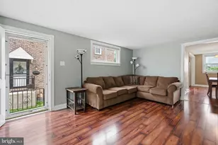 2574 Stoneybrook Ln, Drexel Hill, PA 19026 - Photo 4