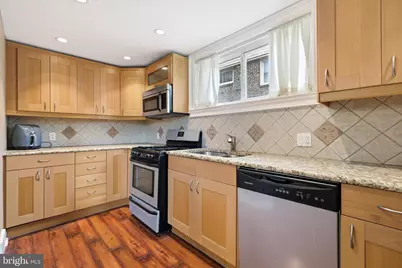 2574 Stoneybrook Lane, Drexel Hill, PA 19026 - Photo 10