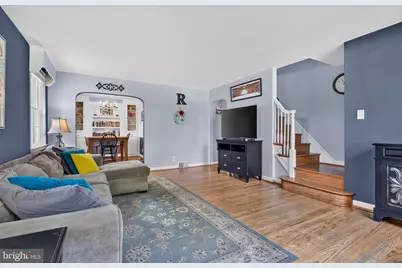 141 N Norwinden Drive, Springfield, PA 19064 - Photo 4