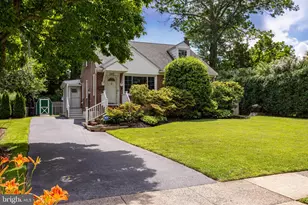 141 N Norwinden Dr, Springfield, PA 19064 - Photo 1