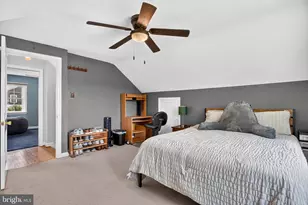 141 N Norwinden Dr, Springfield, PA 19064 - Photo 26