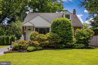 141 N Norwinden Drive, Springfield, PA 19064 - Photo 2