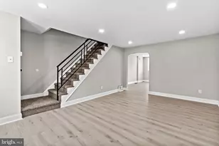 1072 Tremont Dr, Glenolden, PA 19036 - Photo 2