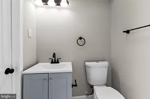 1072 Tremont Dr, Glenolden, PA 19036 - Photo 16