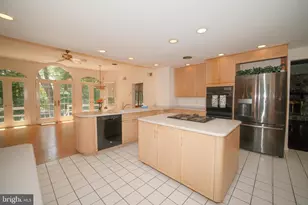 112 Kelly Ln, Media, PA 19063 - Photo 8