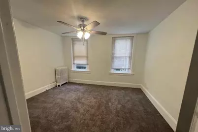 205 Damons Lane, Darby, PA 19023 - Photo 16
