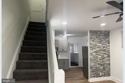 205 Damons Lane, Darby, PA 19023 - Photo 10