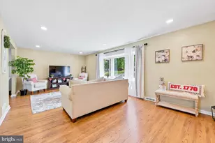 1520 Caroline Dr, Aston, PA 19014 - Photo 4