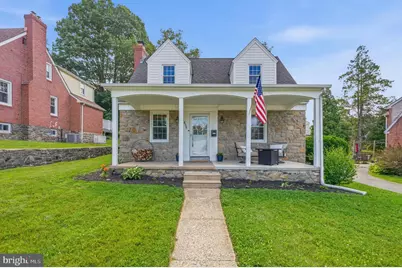 455 Glendale Circle, Springfield, PA 19064 - Photo 2