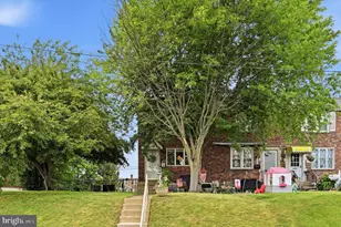 338 S Stratford Rd, Glenolden, PA 19036 - Photo 2