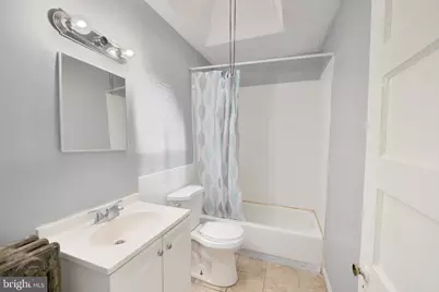 7023 Clover Lane, Upper Darby, PA 19082 - Photo 16