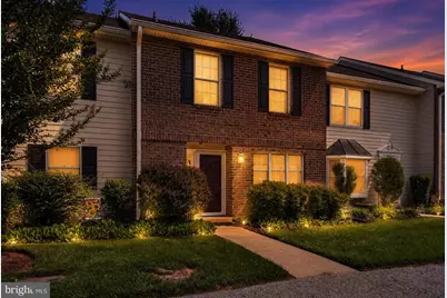 1005 N Glen Drive #1005, Glen Mills, PA 19342 - Photo 2
