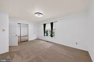 1005 N Glen Dr, Glen Mills, PA 19342 - Photo 14