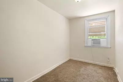 802 E 15th Street, Chester, PA 19013 - Photo 12