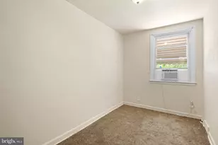 802 E 15th St, Chester, PA 19013 - Photo 12