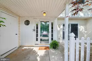 5 Ashley Ct, Glen Mills, PA 19342 - Photo 2