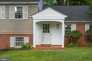 302 Earles Ln, Newtown Square, PA 19073 - Photo 10
