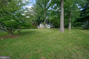 302 Earles Ln, Newtown Square, PA 19073 - Photo 4