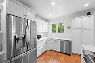 141 Sproul Rd, Villanova, PA 19085 - Photo 16