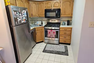 200 N Wayne Ave, Wayne, PA 19087 - Photo 6
