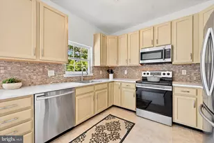 16 Linda Ln, Aston, PA 19014 - Photo 8
