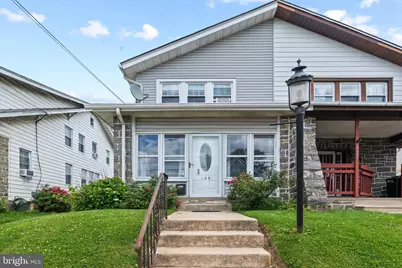 127 S Eagle Road, Havertown, PA 19083 - Photo 2