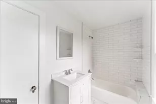 56 N Sproul Rd, Broomall, PA 19008 - Photo 14