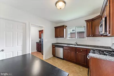 56 N Sproul Road, Broomall, PA 19008 - Photo 8