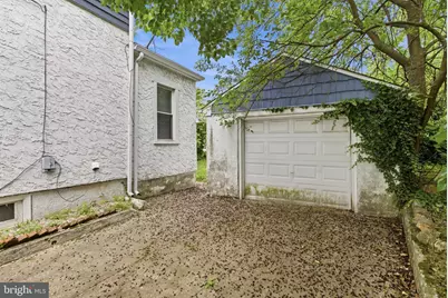 820 Greenhill Road, Sharon Hill, PA 19079 - Photo 2