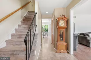 2437 W Colonial Dr, Upper Chichester, PA 19061 - Photo 8