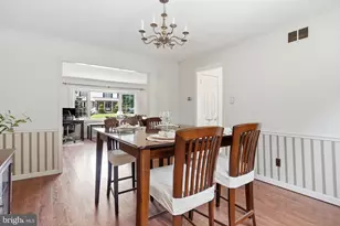 2437 W Colonial Dr, Upper Chichester, PA 19061 - Photo 16