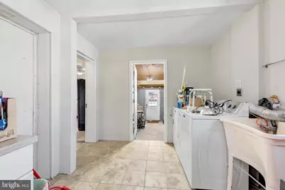 505 W 2nd Street, Essington, PA 19029 - Photo 14