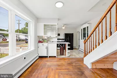 505 W 2nd Street, Essington, PA 19029 - Photo 8