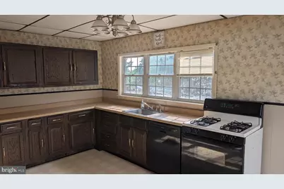 1259 Haverford Road, Crum Lynne, PA 19022 - Photo 6