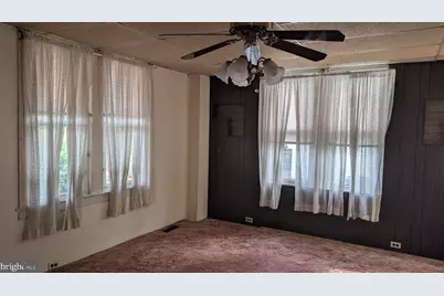 1259 Haverford Road, Crum Lynne, PA 19022 - Photo 2