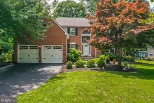 1525 Colonial Dr, Garnet Valley, PA 19060 - Photo 1