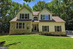 1457 Powell Cir, Garnet Valley, PA 19060 - Photo 2