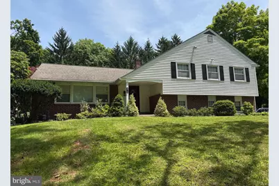 416 Yorkshire Road, Bryn Mawr, PA 19010 - Photo 1