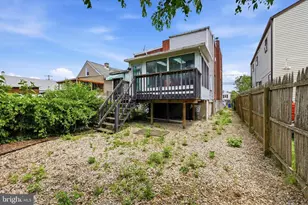 209 Amosland Rd, Holmes, PA 19043 - Photo 22