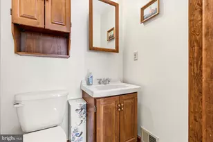 204 Flintlock Rd, Drexel Hill, PA 19026 - Photo 12