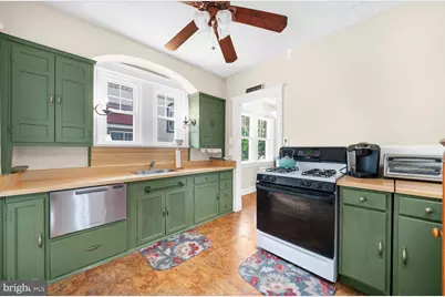 1041 Blythe Avenue, Drexel Hill, PA 19026 - Photo 14